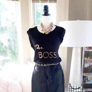 NWT W5 black graphic text "The Boss" t-shirt tank top with gold print, S